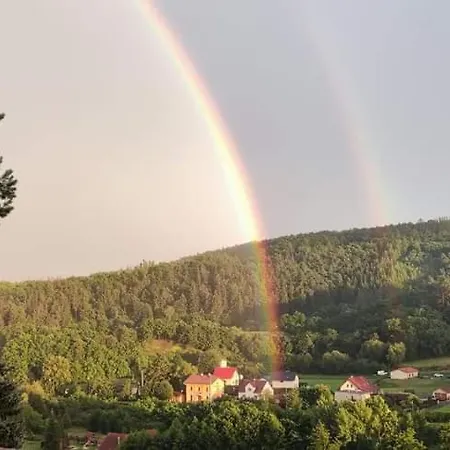 Prostorny Apartman V Chko Krivoklatsko * Městečko