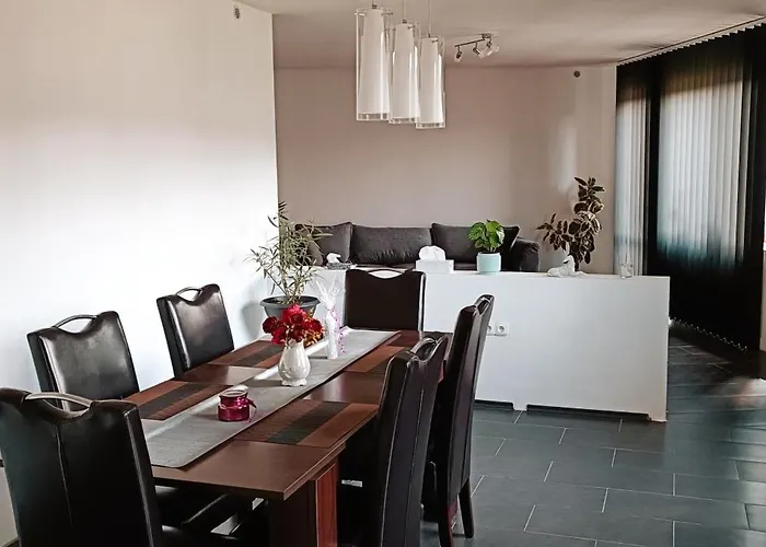 Prostorny Apartman V Chko Krivoklatsko Apartmán Městečko